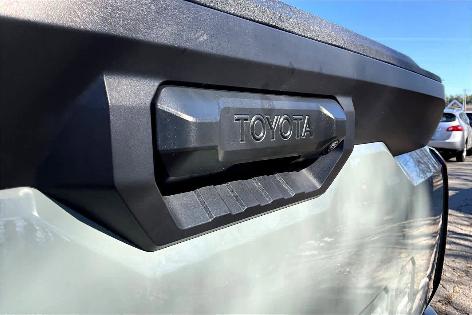Certified 2024 Toyota Tundra SR5 image 29