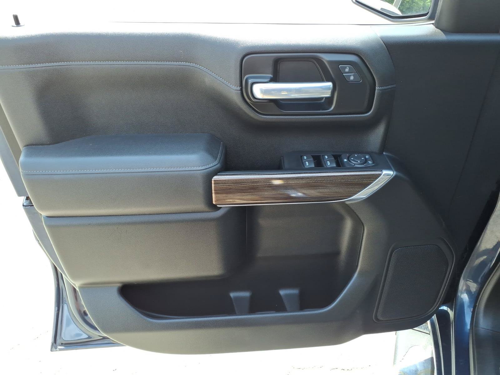 Used 2021 Chevrolet Silverado 1500 RST AWD/4WD image 17