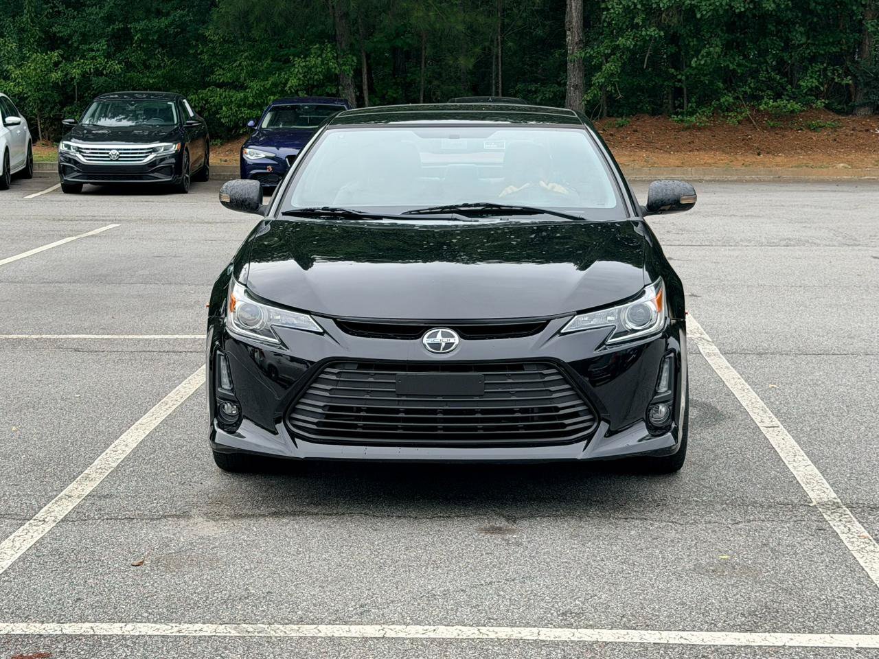 Used 2014 Scion tC FWD image 2