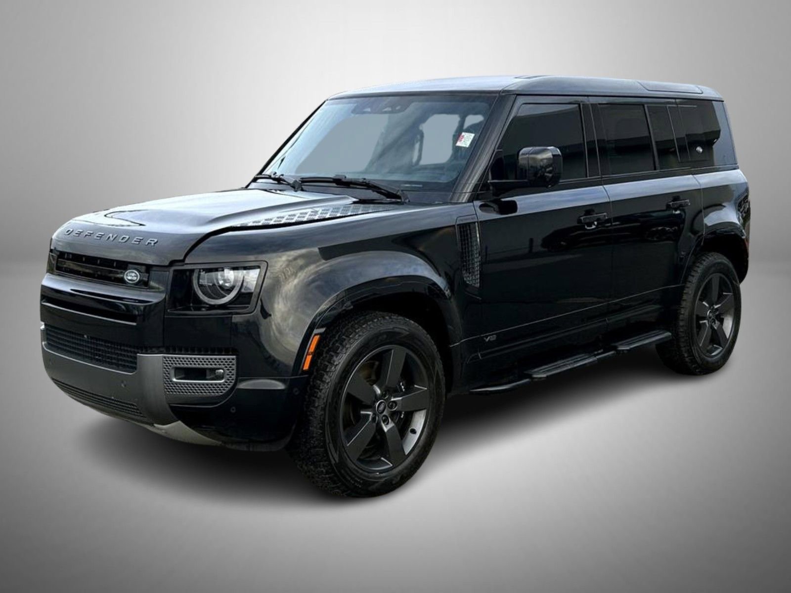 Used 2023 Land Rover Defender 110 V8 image 1