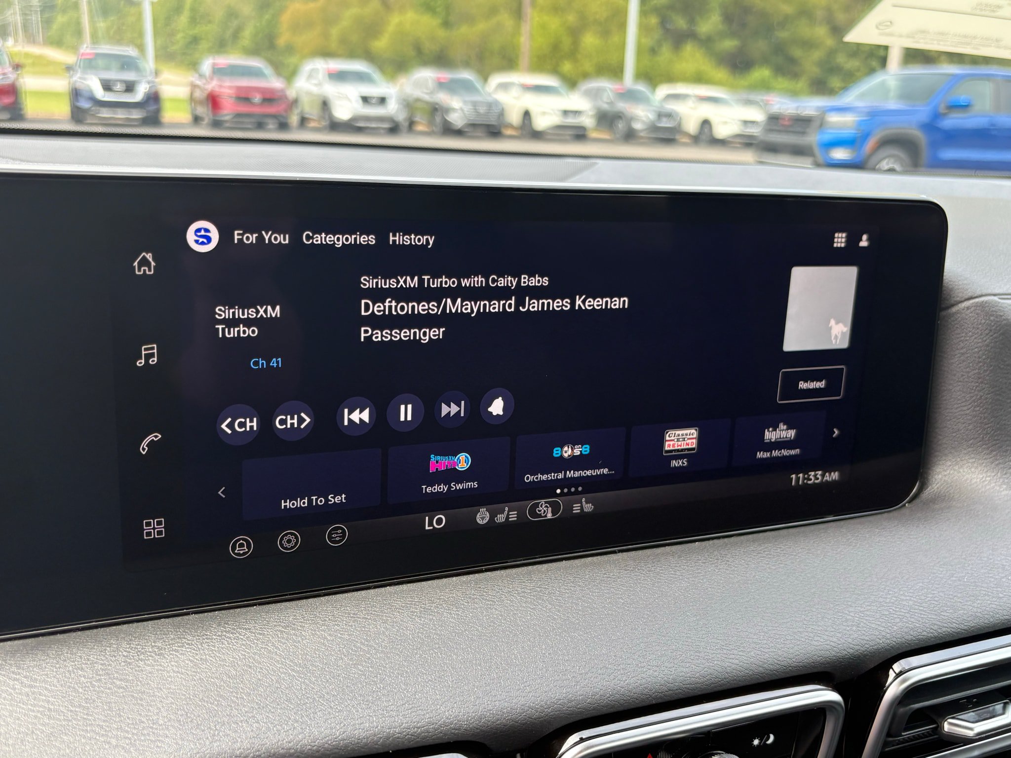 New 2027 Nissan Sentra SV w/ SV Convenience Package FWD image 13