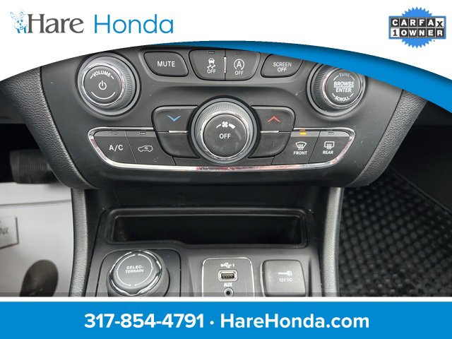 Used 2022 Jeep Cherokee Latitude w/ Sun & Sound Group image 22