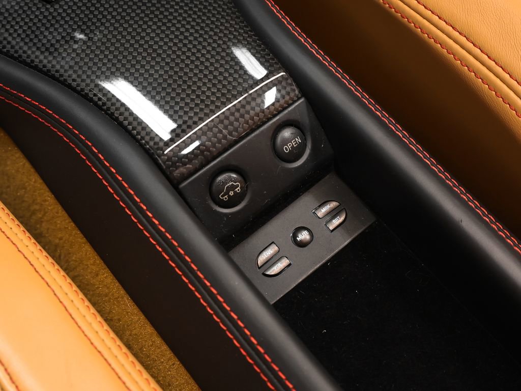 Certified 2013 Ferrari 458 Spider RWD image 51
