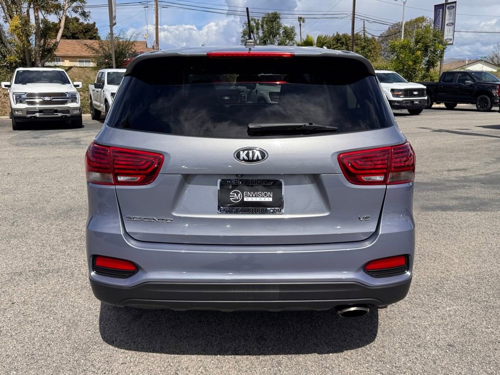 Used 2020 Kia Sorento LX FWD image 11