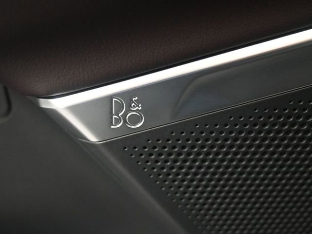 New 2025 Ford Expedition Platinum image 16