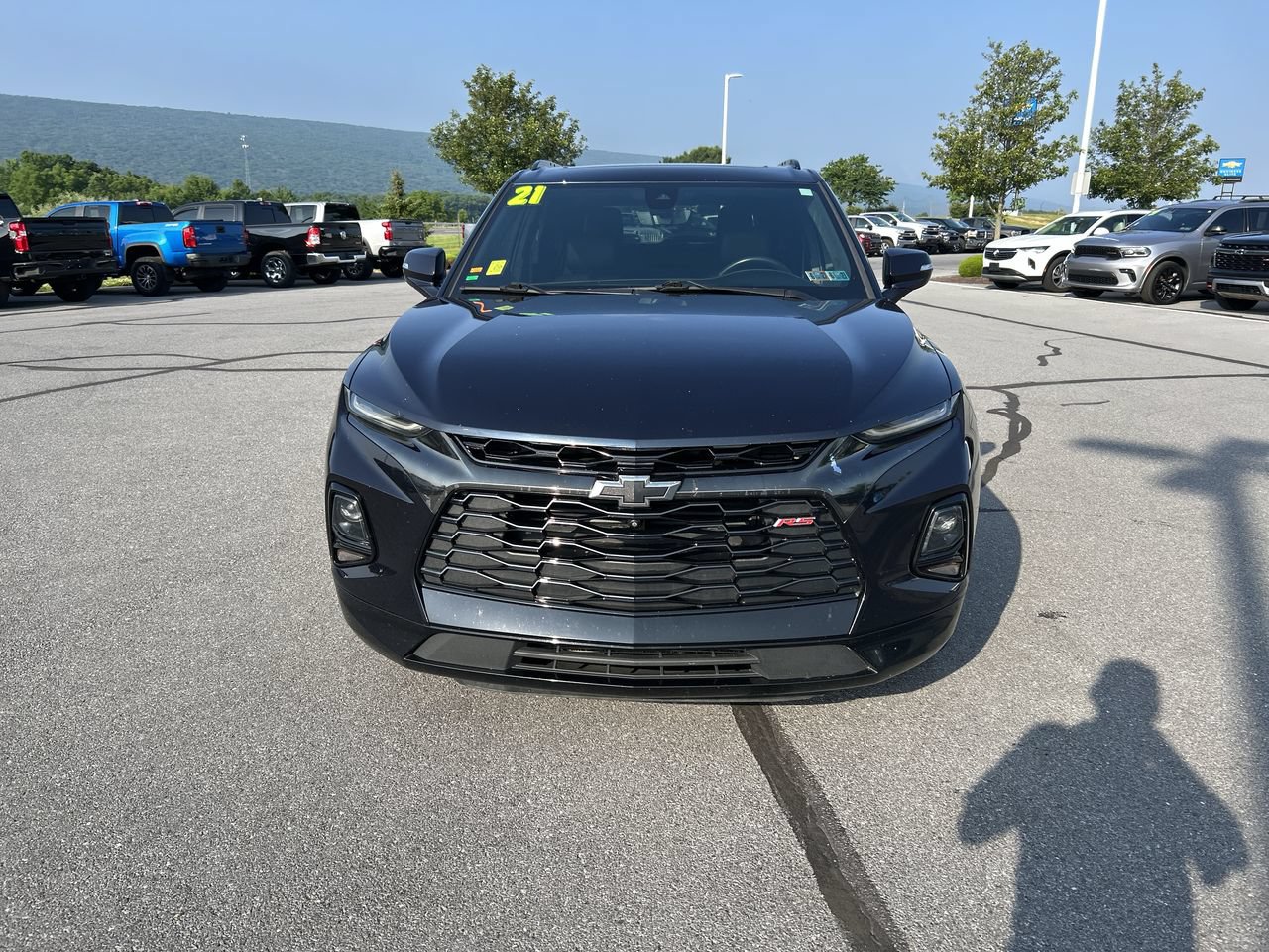 Used 2021 Chevrolet Blazer RS w/ Enhanced Convenience Package AWD/4WD image 2