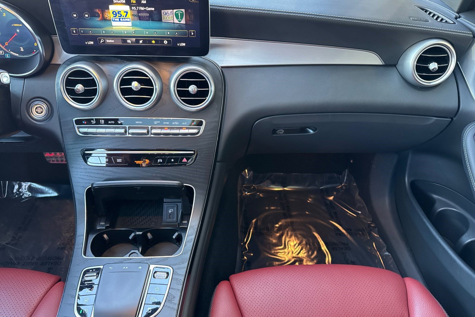 Certified 2023 Mercedes-Benz GLC 300 4MATIC Coupe image 34