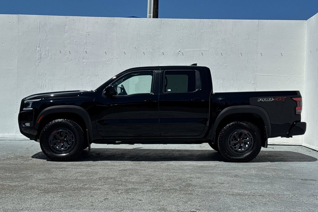 Used 2025 Nissan Frontier PRO-4X w/ Pro Premium Package AWD/4WD image 6