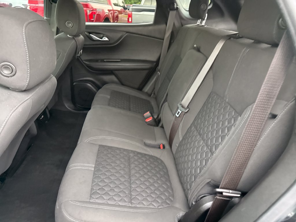 Used 2021 Chevrolet Blazer LT AWD/4WD image 16