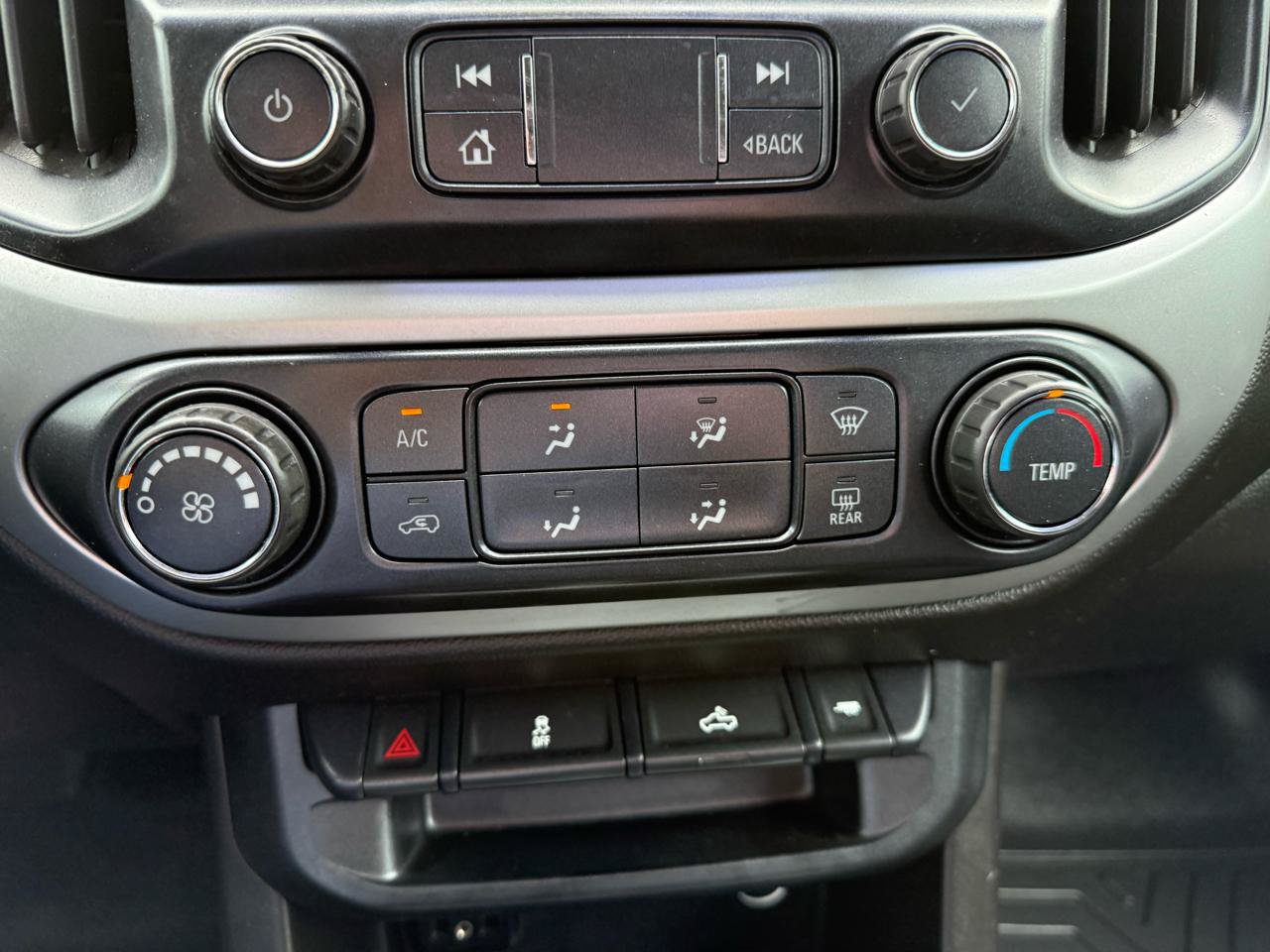 Used 2019 Chevrolet Colorado LT w/ LT Convenience Package RWD image 26