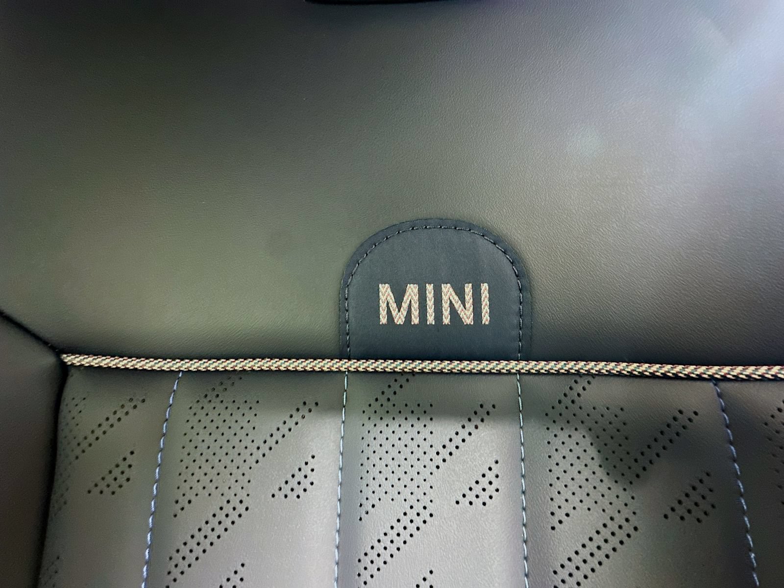 Used 2026 MINI Cooper S FWD image 35