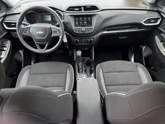 Certified 2023 Chevrolet TrailBlazer LS FWD image 11