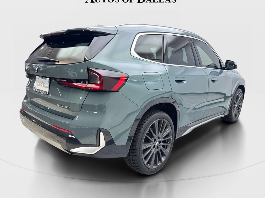 Used 2023 BMW X1 xDrive28i w/ Premium Package AWD/4WD image 6
