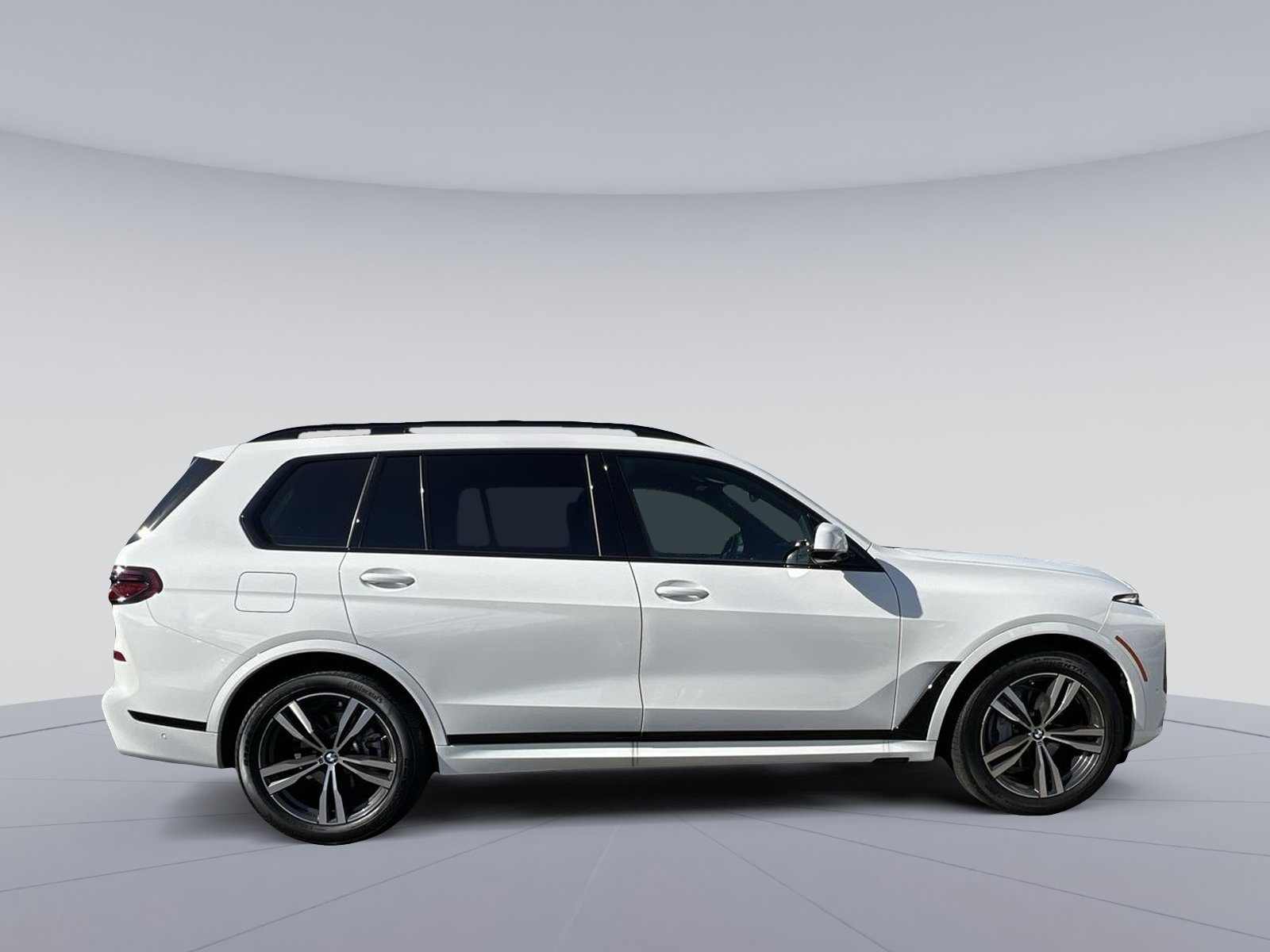New 2026 BMW X7 xDrive40i w/ M Sport Package image 6