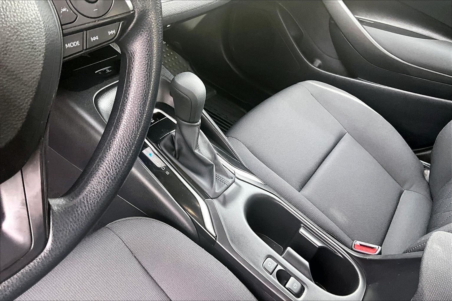 Used 2026 Toyota Corolla LE w/ LE Premium Package FWD image 16