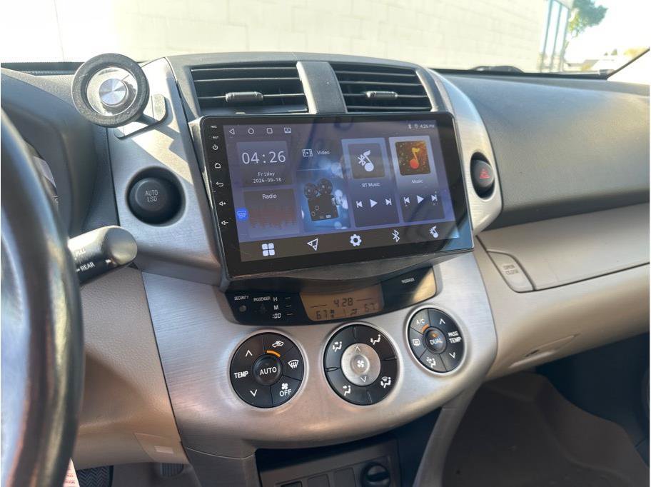 Used 2007 Toyota RAV4 Limited FWD image 18