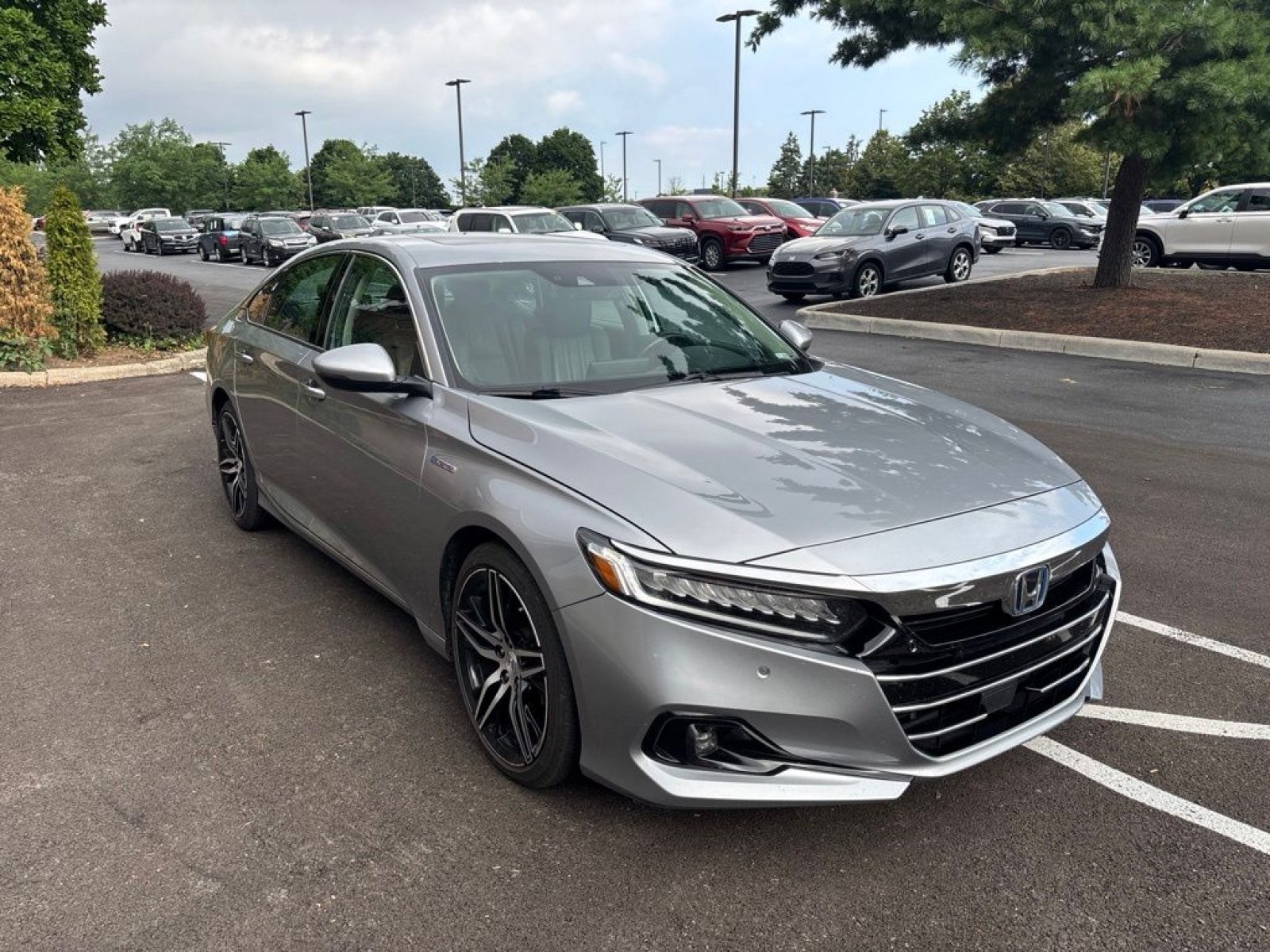 Used 2022 Honda Accord Touring image 10