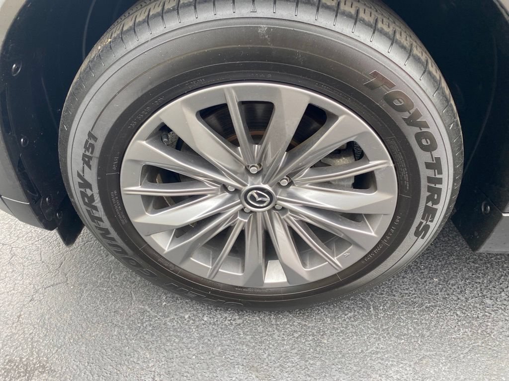 Certified 2024 MAZDA CX-90 Plug-In Hybrid w/ Preferred AWD/4WD image 30