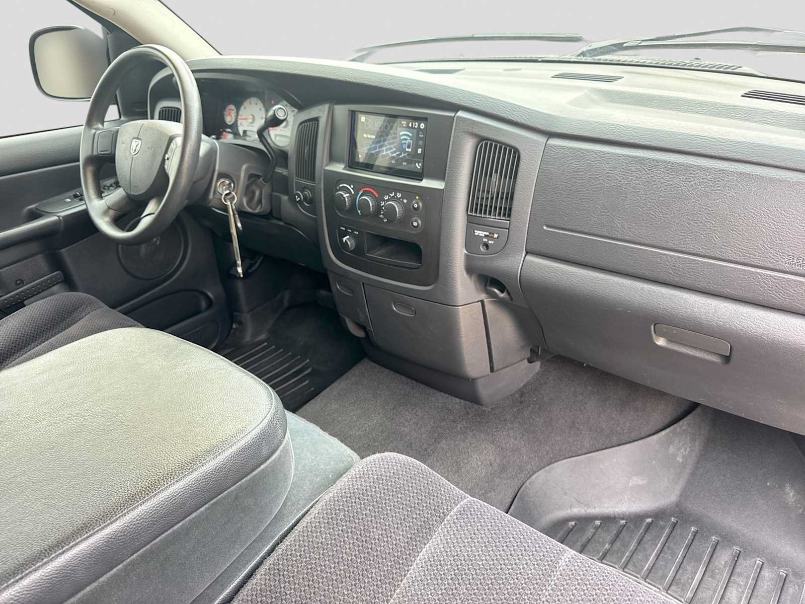 Used 2004 Dodge Ram 1500 Truck SLT w/ Sport Appearance Group AWD/4WD image 15