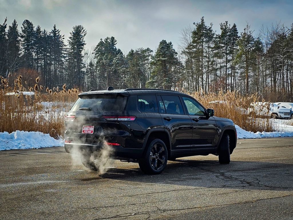 New 2025 Jeep Grand Cherokee L Limited w/ Black Appearance Package image 4