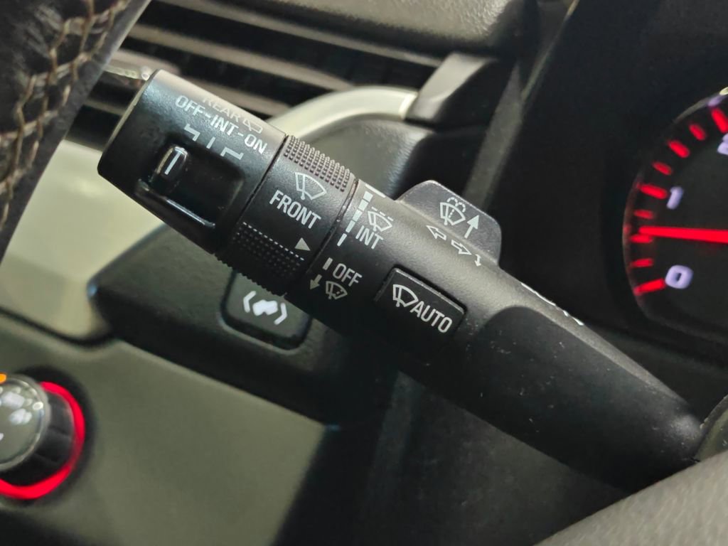 Used 2016 GMC Yukon XL SLE w/ Convenience Package image 41