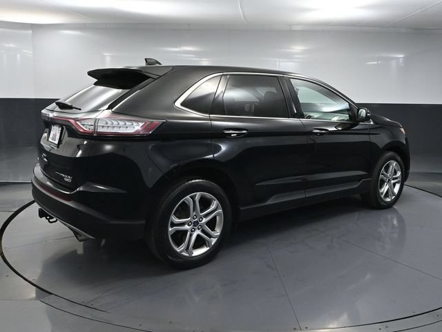 Used 2016 Ford Edge Titanium w/ Technology Package AWD/4WD image 3