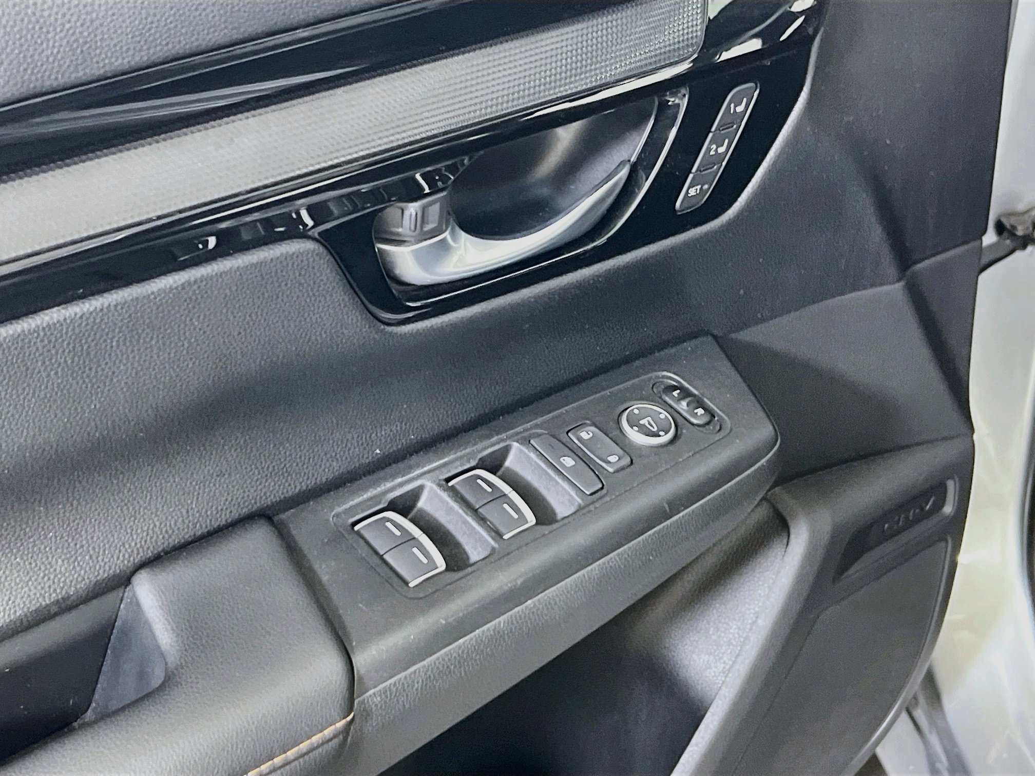 Used 2023 Honda CR-V Sport Touring image 18