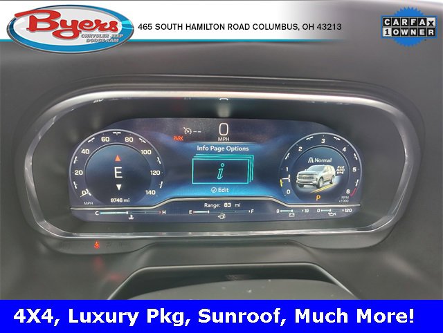 Used 2024 Chevrolet Suburban RST w/ Luxury Package image 19