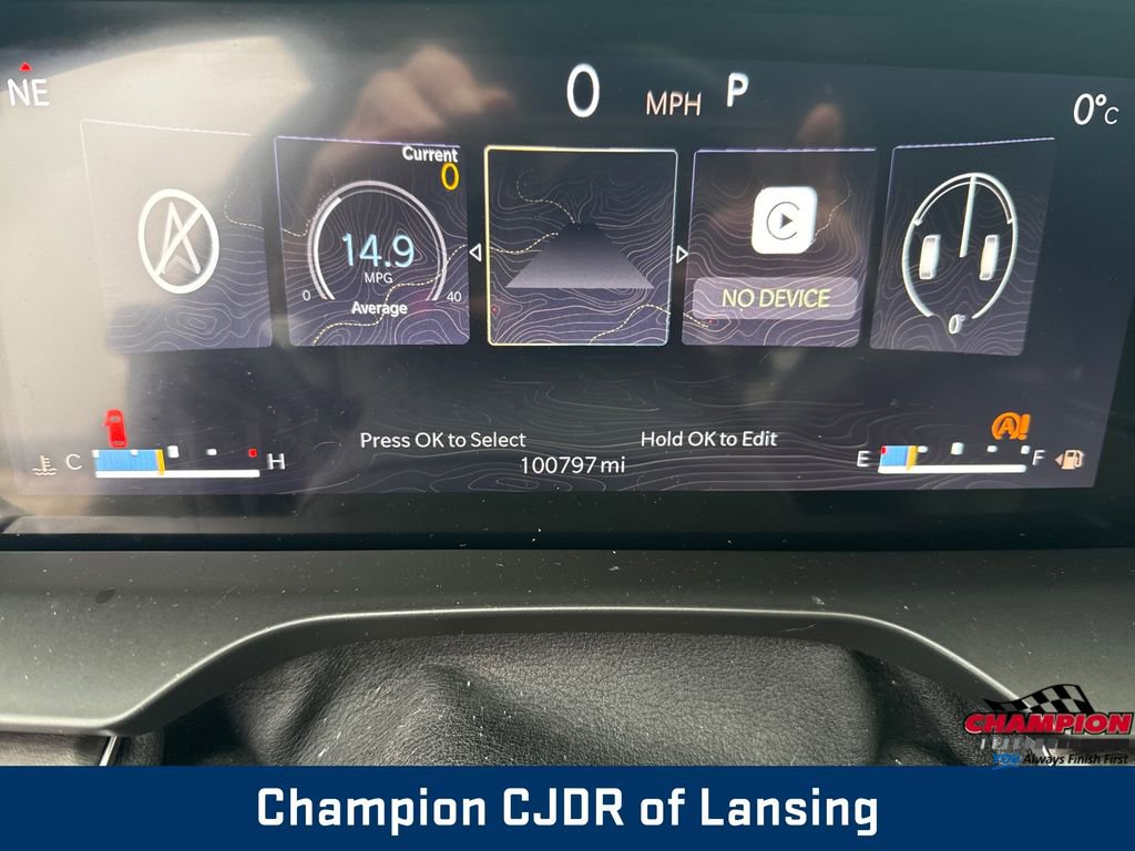 Used 2022 Jeep Grand Cherokee Limited image 19