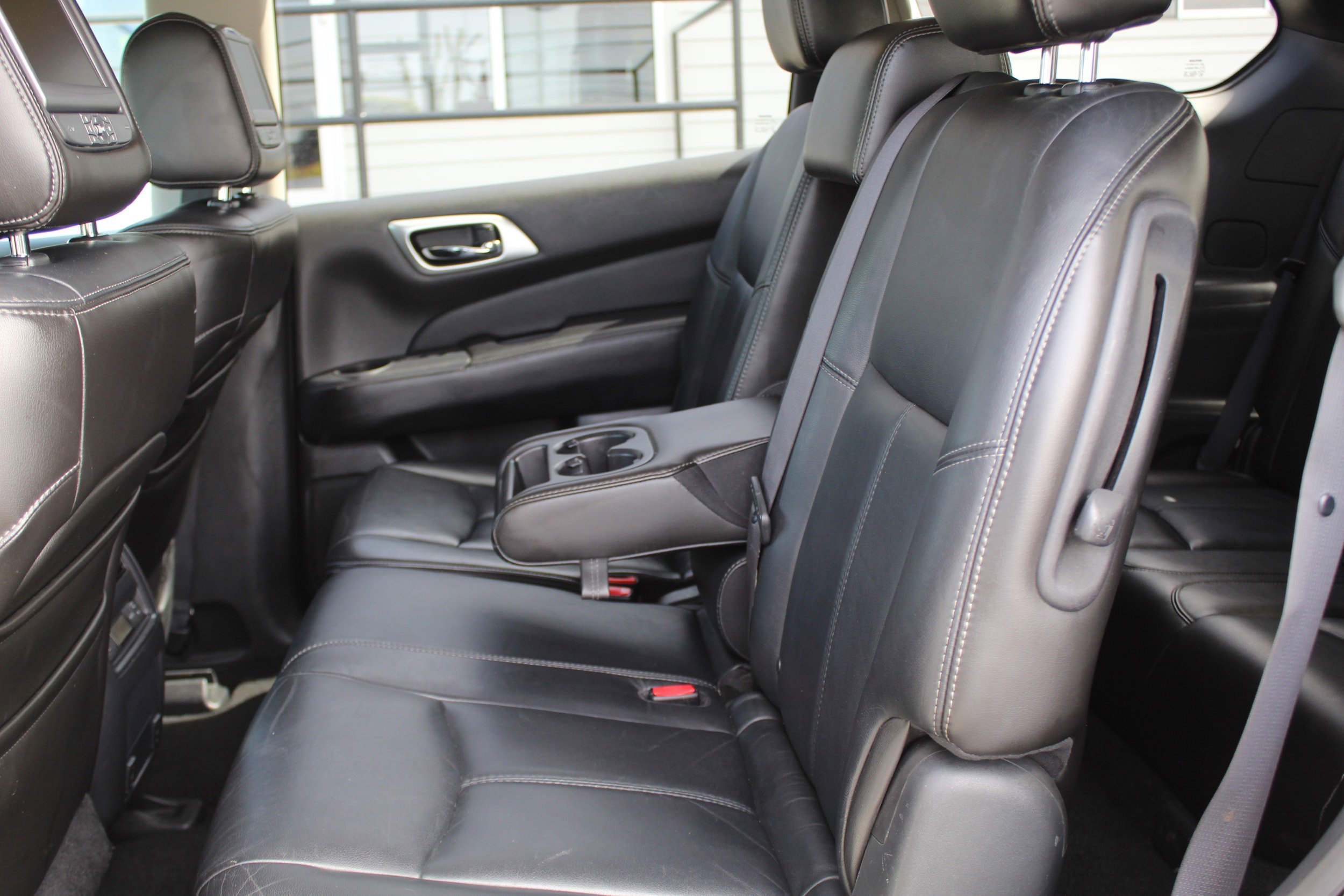 Used 2013 Nissan Pathfinder SL w/ Cargo Pkg image 41