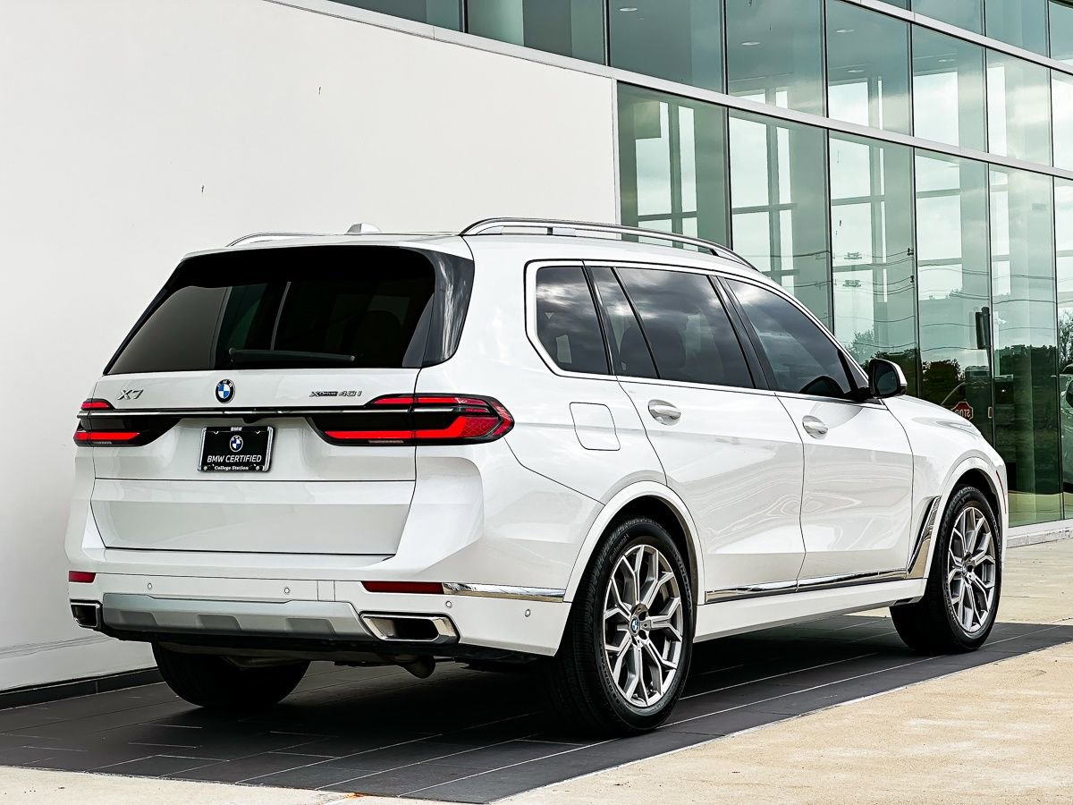 Certified 2024 BMW X7 xDrive40i w/ Executive Package image 4