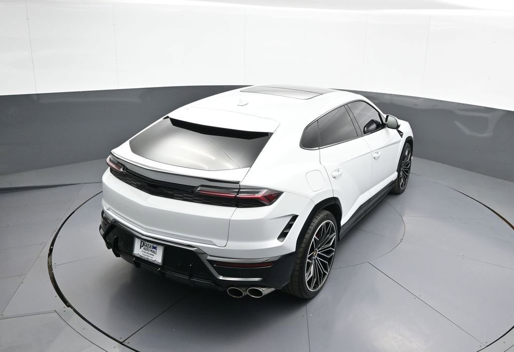 Used 2025 Lamborghini Urus SE AWD/4WD image 43