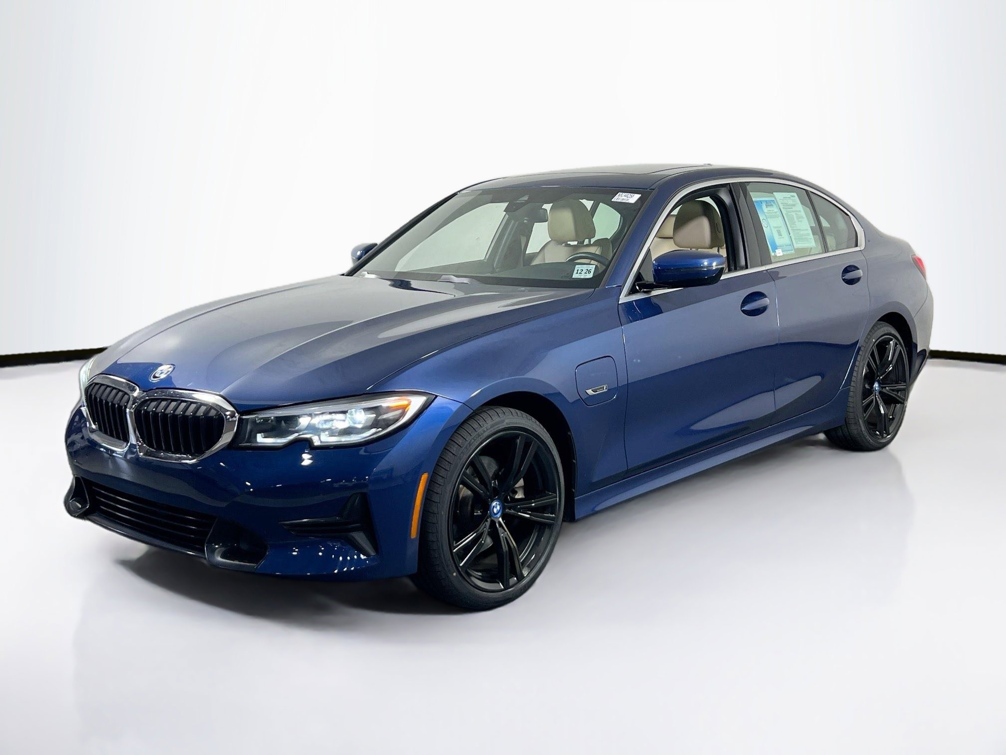 Used 2022 BMW 330e xDrive w/ Driving Assistance Package image 1