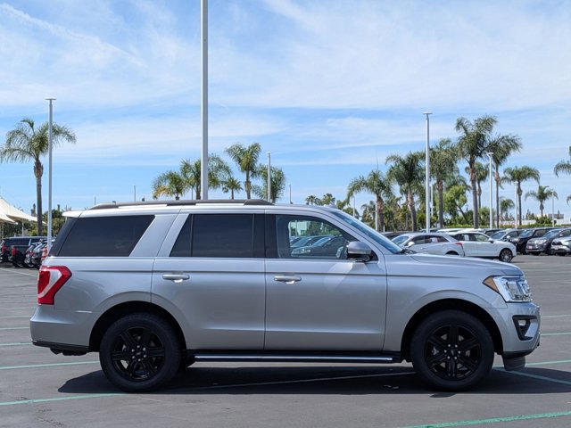 Used 2020 Ford Expedition XLT w/ Equipment Group 202A image 4