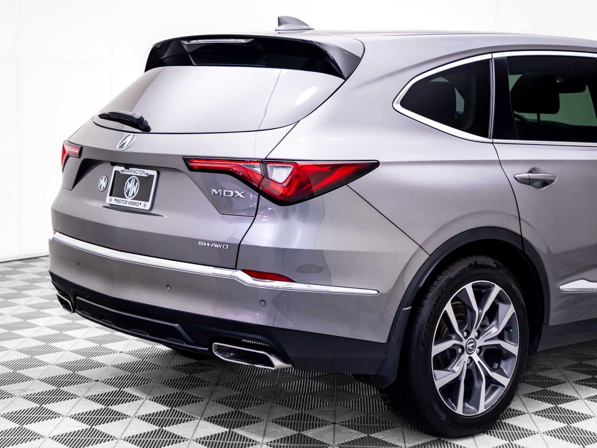 Used 2023 Acura MDX SH-AWD w/ Technology Package image 33