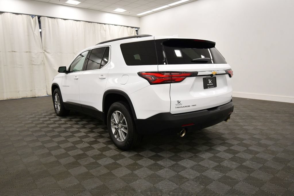 Used 2023 Chevrolet Traverse LT AWD/4WD image 5