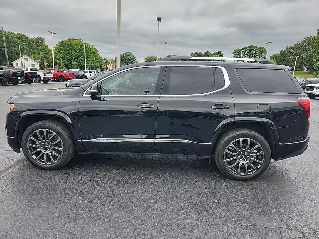 Certified 2023 GMC Acadia Denali w/ Black Diamond Edition image 6