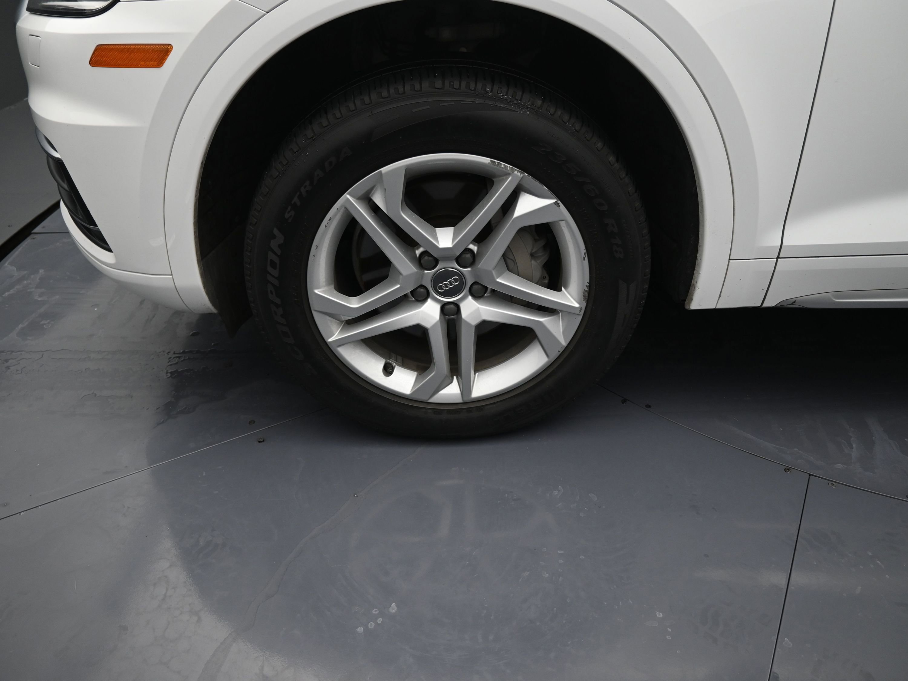 Used 2018 Audi Q5 2.0T Premium image 10