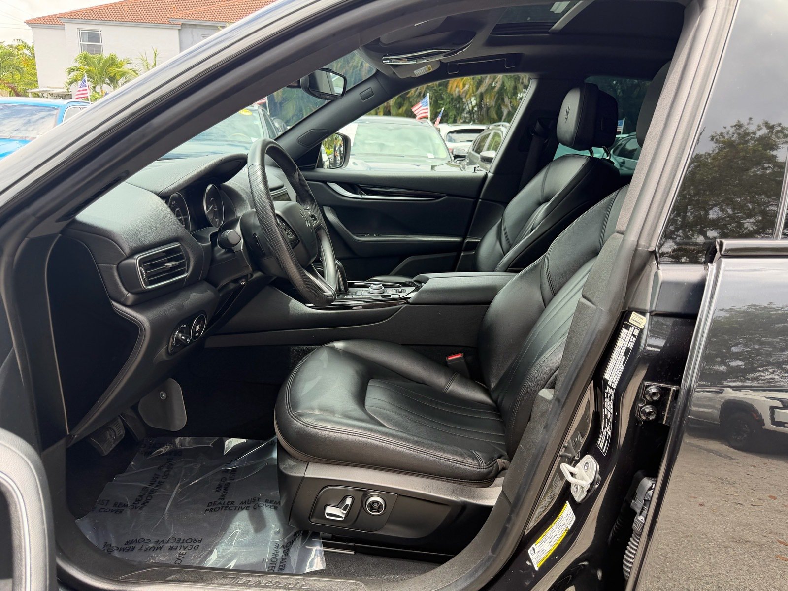 Used 2022 Maserati Levante GT AWD/4WD image 10