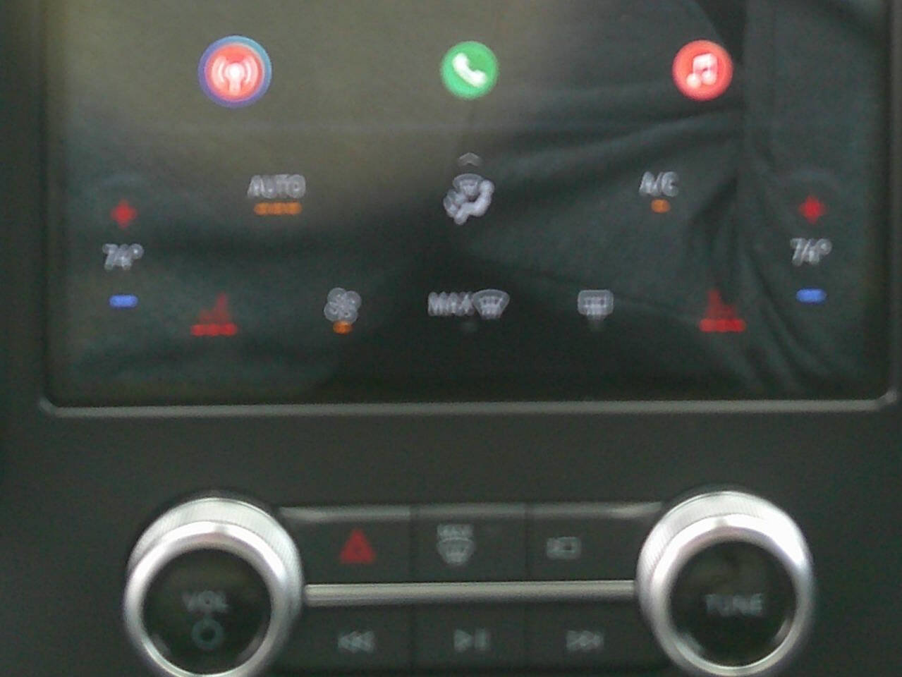 Used 2024 Ford Edge SEL image 20