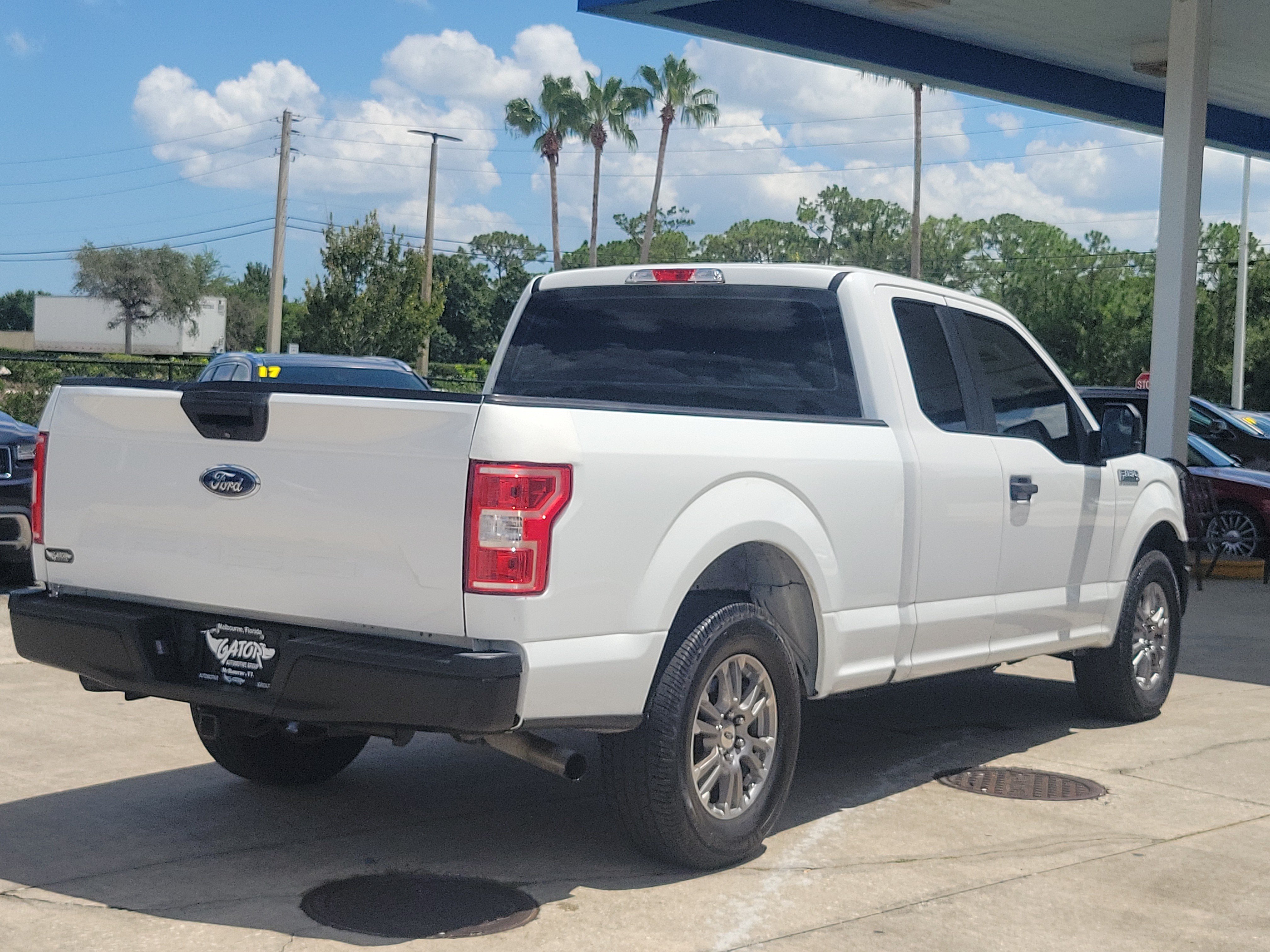 Used 2020 Ford F150 XL w/ Equipment Group 101A Mid RWD image 4