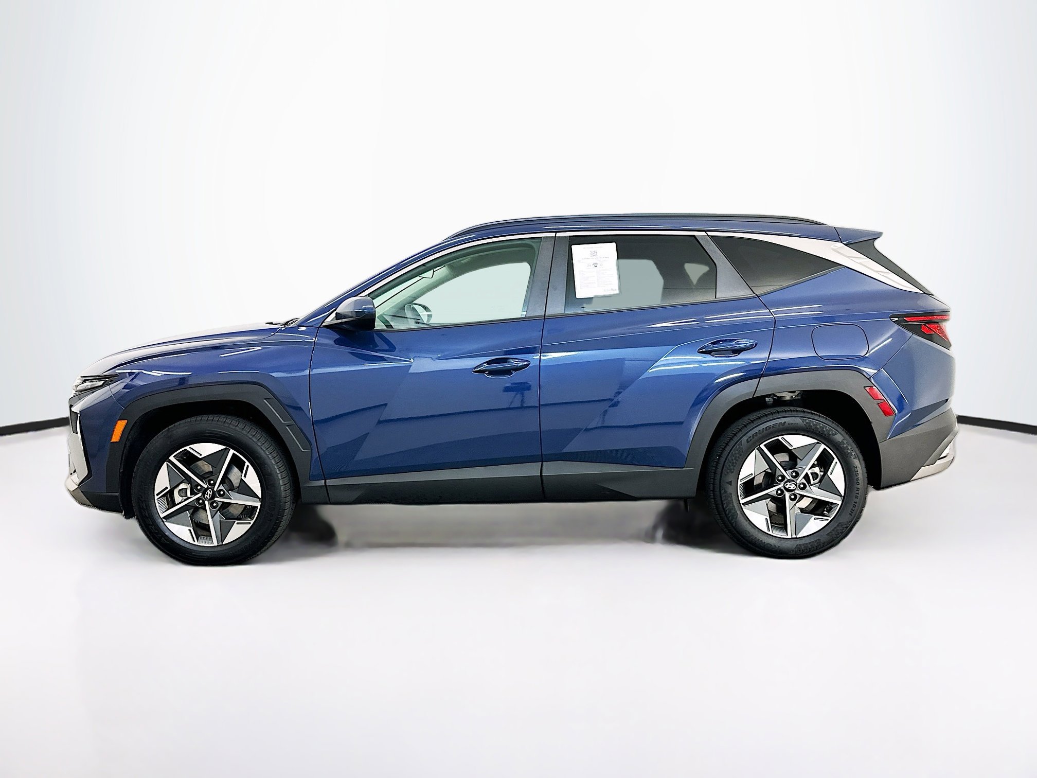 Used 2025 Hyundai Tucson SEL AWD/4WD image 4