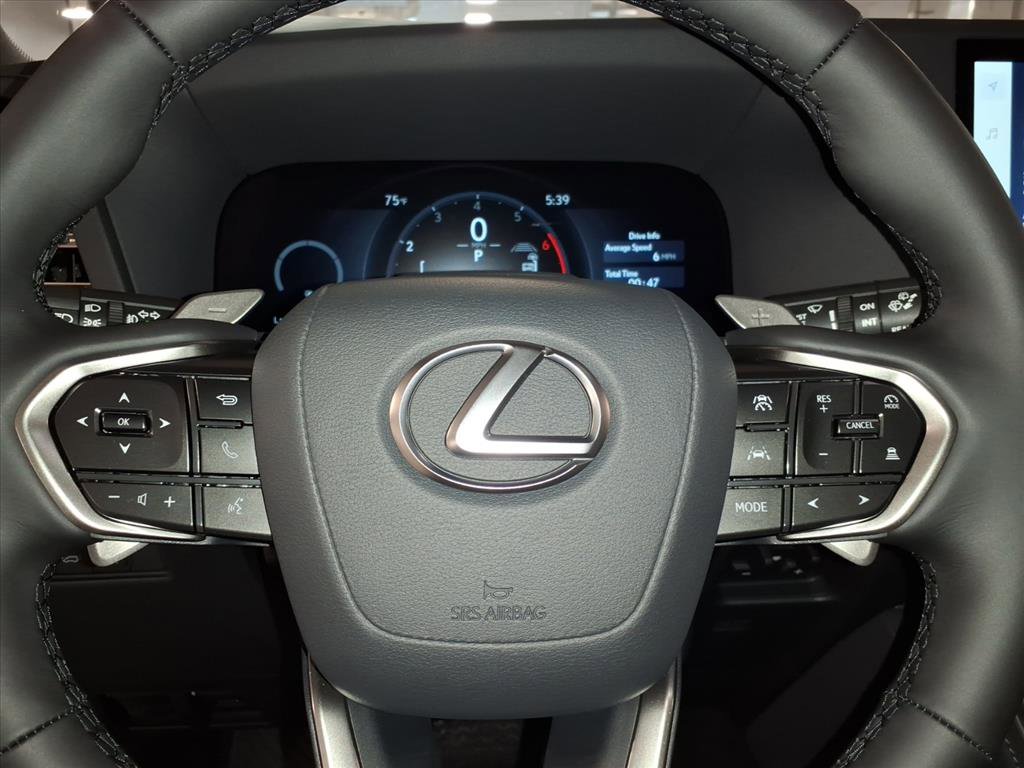 New 2025 Lexus GX 550 image 6