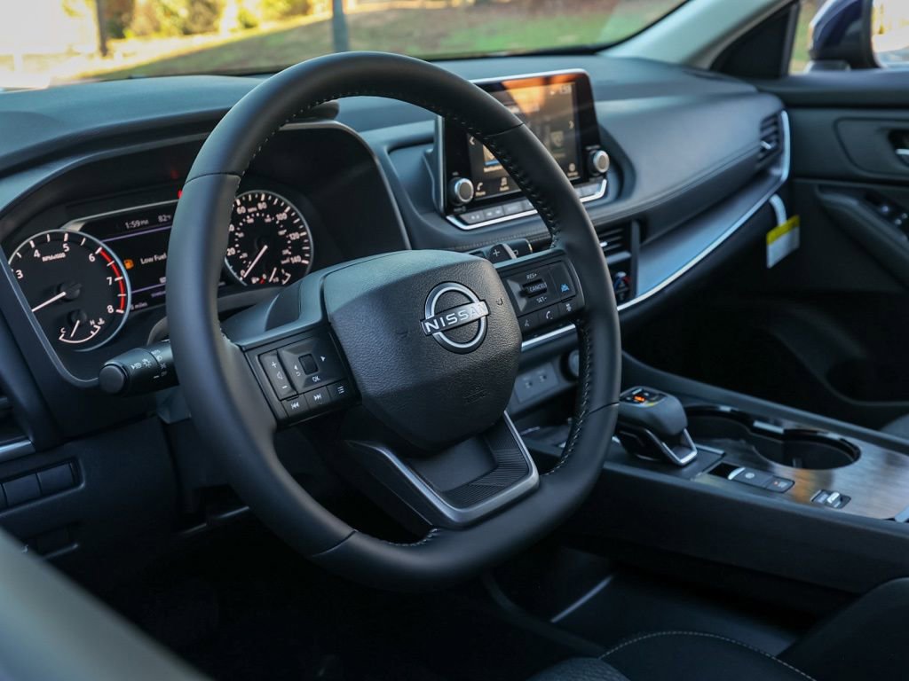 New 2026 Nissan Rogue SV image 14