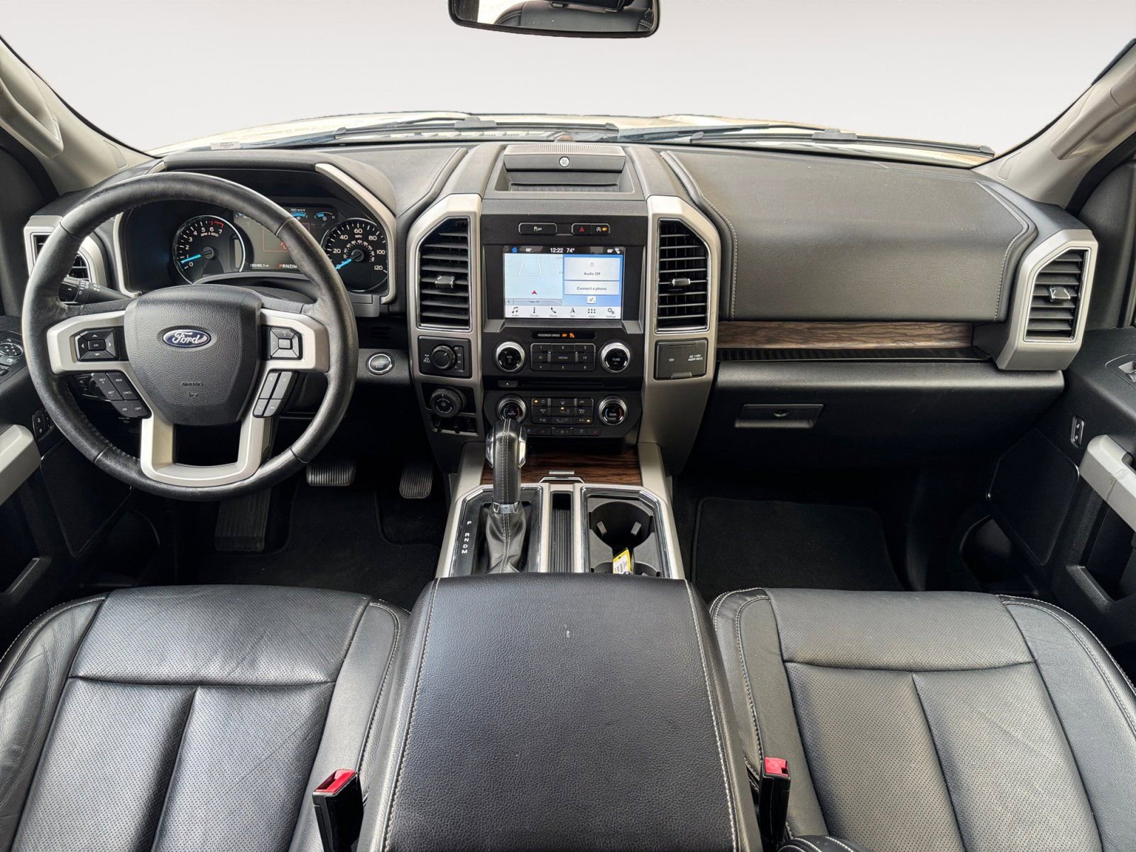 Used 2018 Ford F150 Lariat w/ Equipment Group 502A Luxury image 10