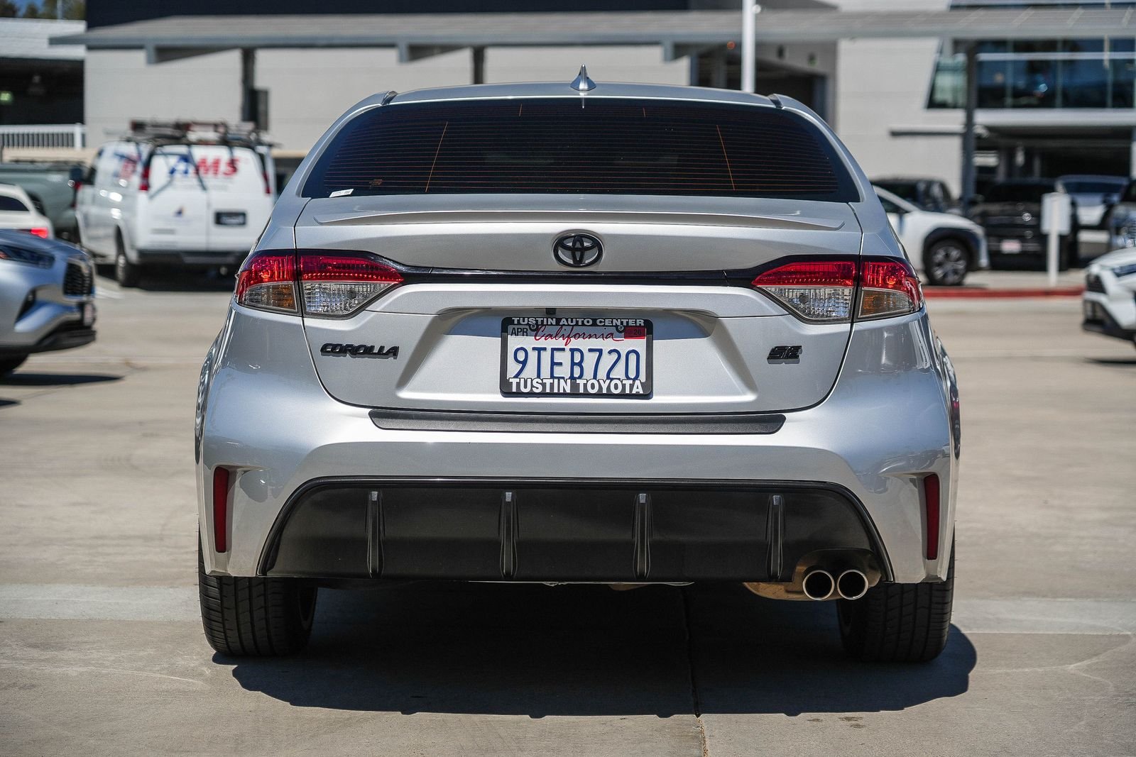 Certified 2025 Toyota Corolla SE w/ SE Premium Package FWD image 7