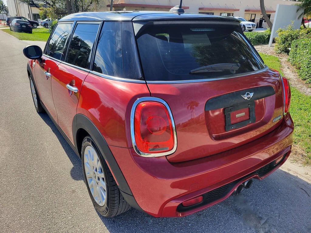 Used 2015 MINI Cooper S image 11