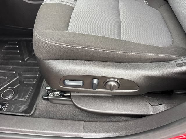 Used 2024 Chevrolet Blazer LT w/ Convenience Package FWD image 7