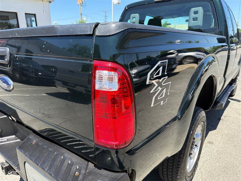 Used 2016 Ford F250 XL w/ XL Appearance Package AWD/4WD image 24