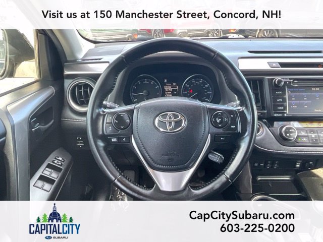 Used 2018 Toyota RAV4 XLE AWD/4WD image 19